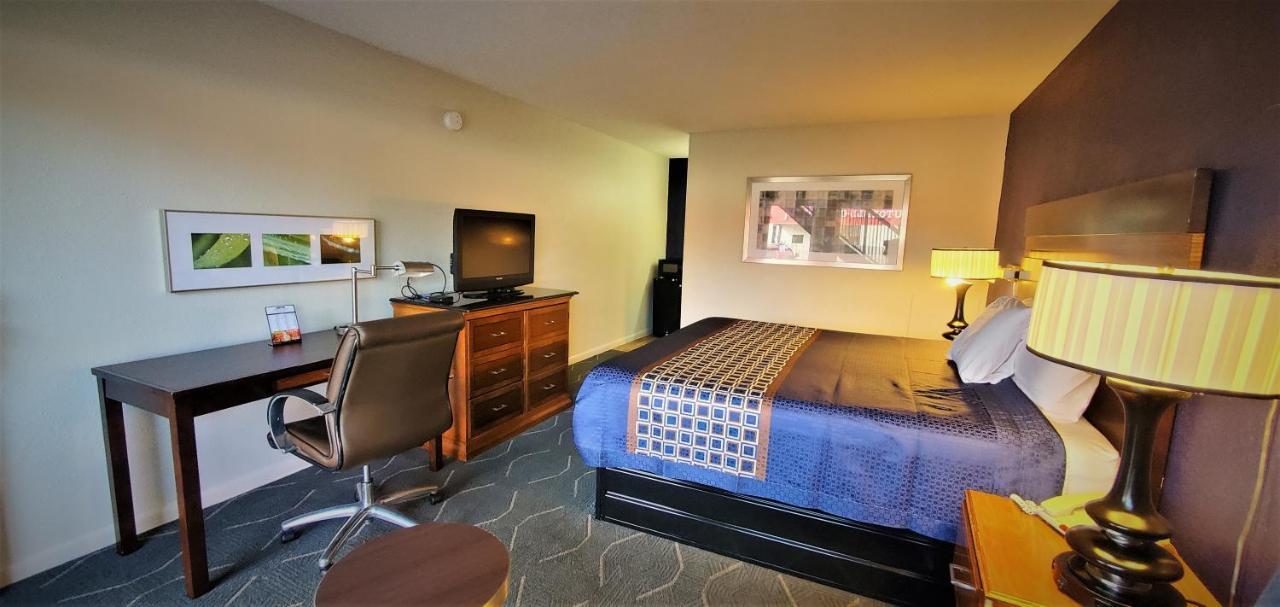 Economy 7 Inn- Newport News Ngoại thất bức ảnh
